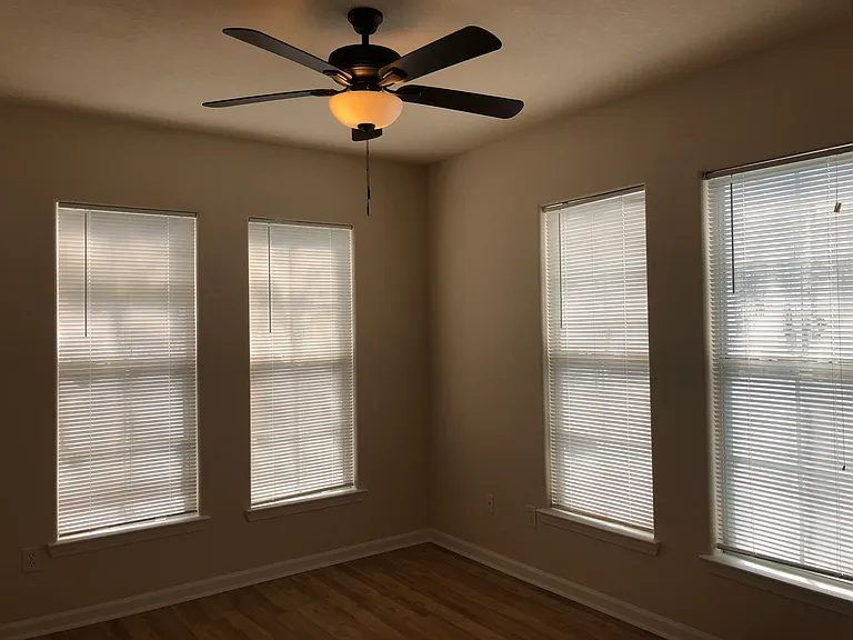 8290 Gate Pkwy W #1308 — Photo 11