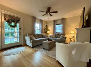 9 Island Rd APT 1, Mahwah, NJ 07430