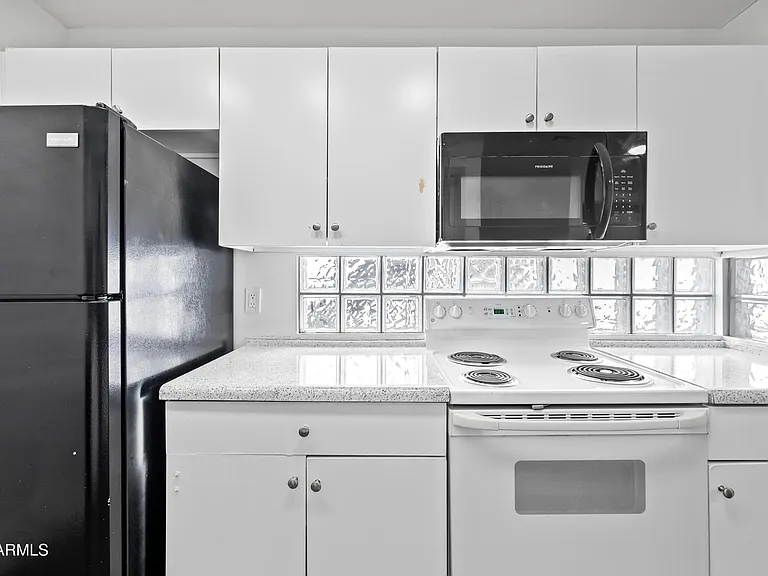 3065 N 67th Ave #216 — Photo 10