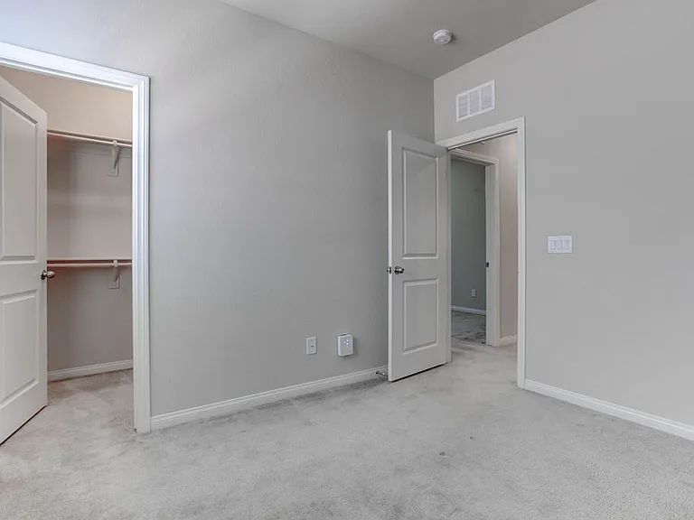 8040 Skye Falls St — Photo 25