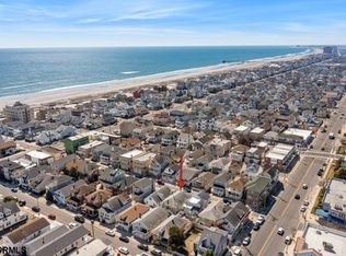 7 S Richards Ave FLOOR 1, Ventnor City, NJ 08406