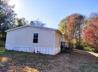 16 Twin Oak Dr #B, Carrollton, GA 30117