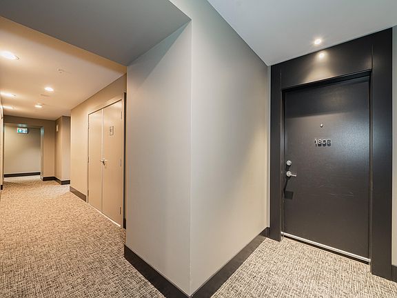 2nd image of 567 Clarke Rd #1806