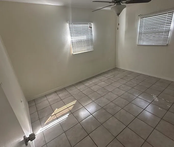 4516 Fountainbleau Rd — Photo 7
