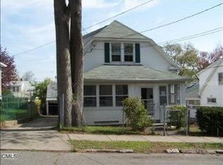 149 Price St, Bridgeport, CT 06610