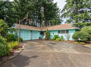 909 NE 173rd Ave, Portland, OR 97230