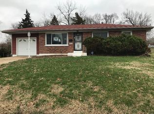 8119 Addington Dr, Saint Louis, MO 63134