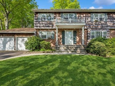 24 Oak Hill Lane, Kings Park, NY, 11754