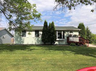 1506 Widman Ln, Crookston, MN 56716