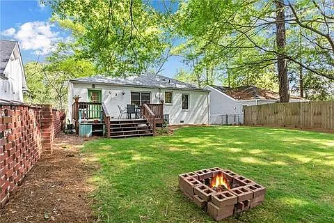 1690 Emerald Ave SW — Photo 22