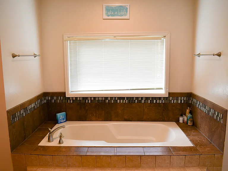 1020 Point Of The Pines Dr — Photo 44