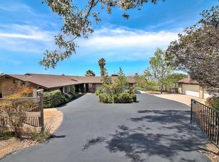 2515 Valetta Ln, Alpine, CA 91901