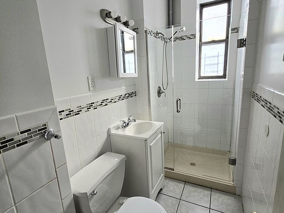5th image of 500 W 170th St APT 5D