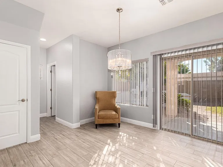 16834 N 49th Way — Photo 4