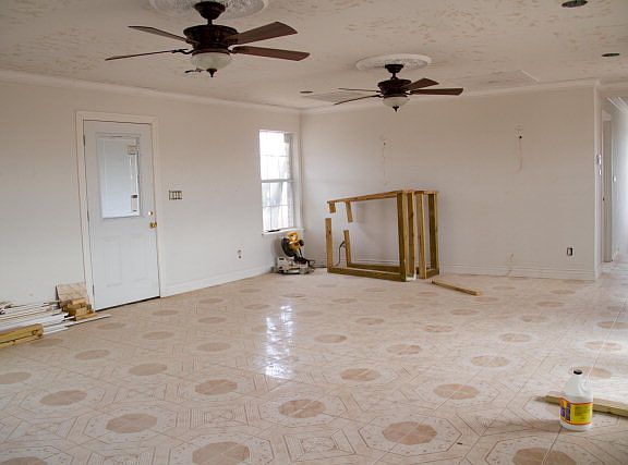 3rd image of 1153 E Fm 1787