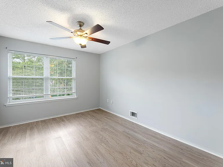9 Mulberry Ct — Photo 14