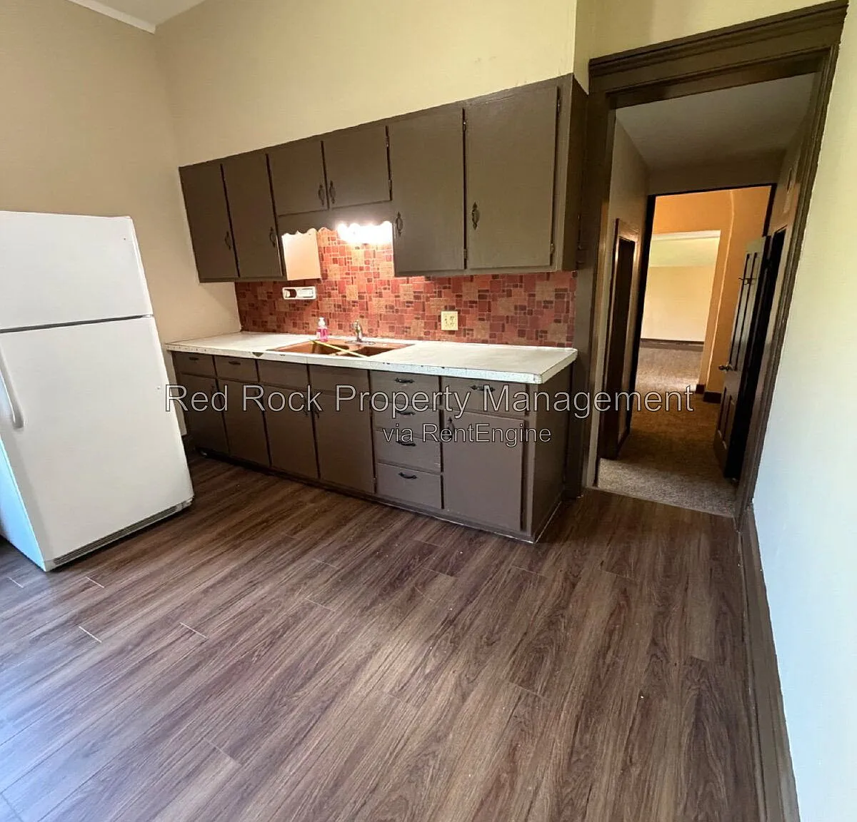 1 bed, 1.0 bath, $850 — Photo 3