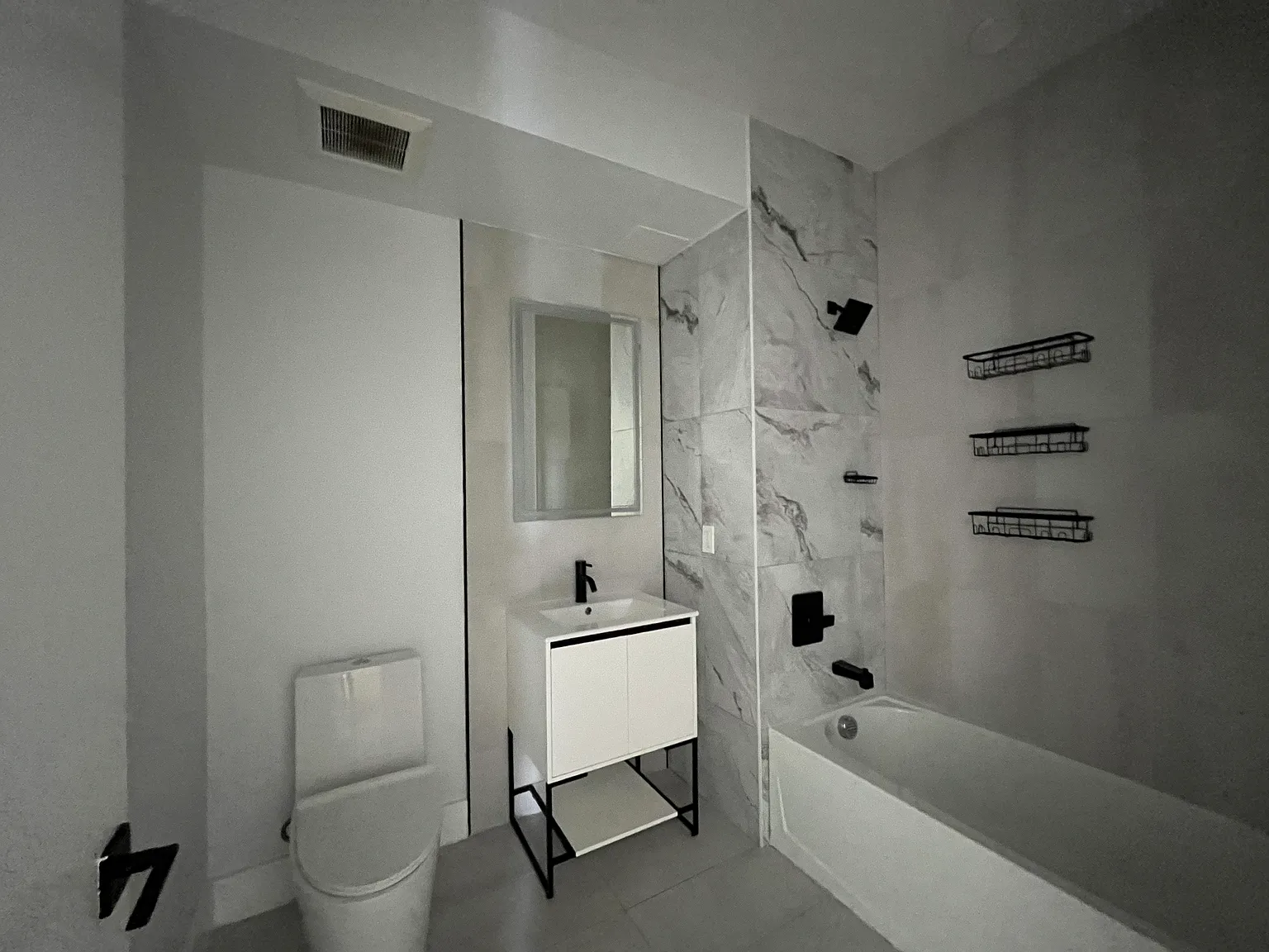 1 bed, 650 sqft, $2,150 — Photo 4