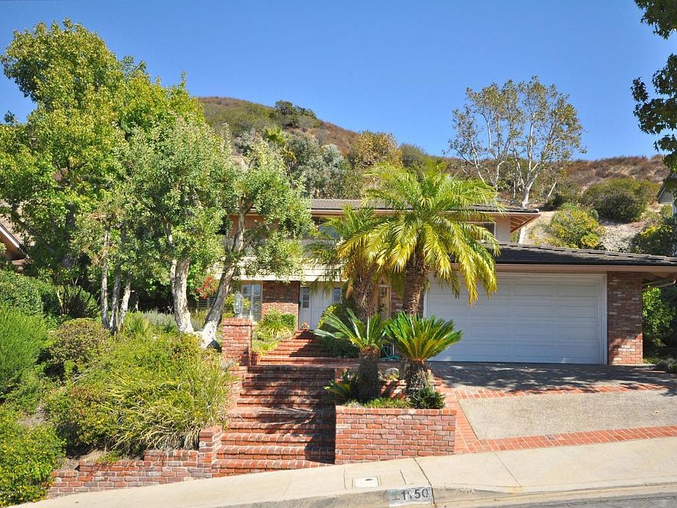 1st image of 1150 Avonoak Ter
