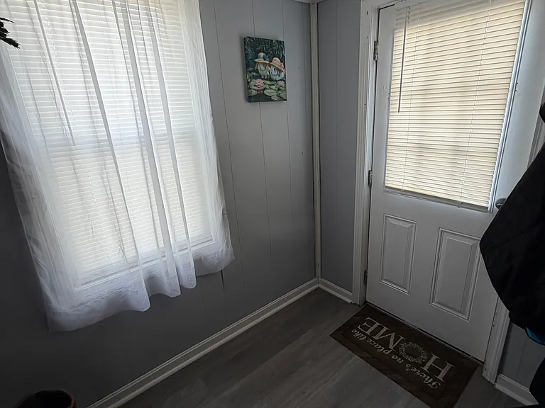 16 Pine St #A — Photo 20