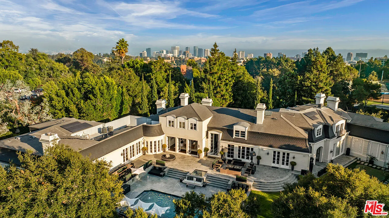 9 bed, 13.0 bath, 20000 sqft, $189,000 — Photo 3
