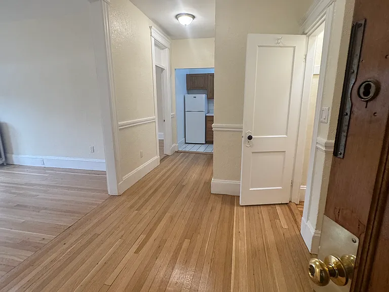 1183 Commonwealth Ave — Photo 3
