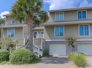 19 Linkside Ct, Isle Of Palms, SC 29451