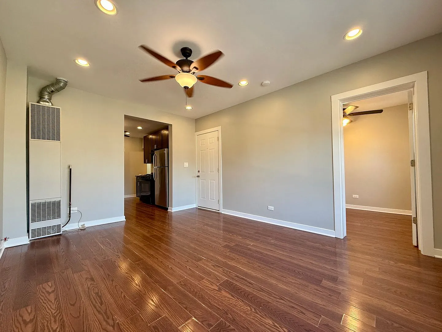 3728 S Parnell — Photo 4