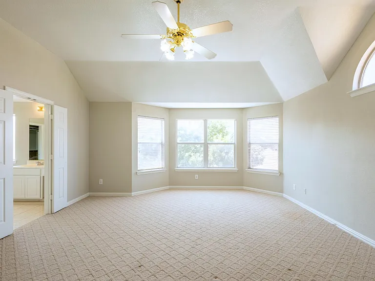 8317 Salado Springs Dr — Photo 11