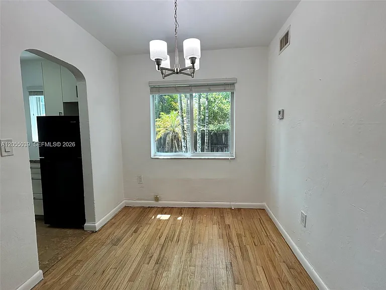 6210 NE 5th Ave #2 — Photo 4
