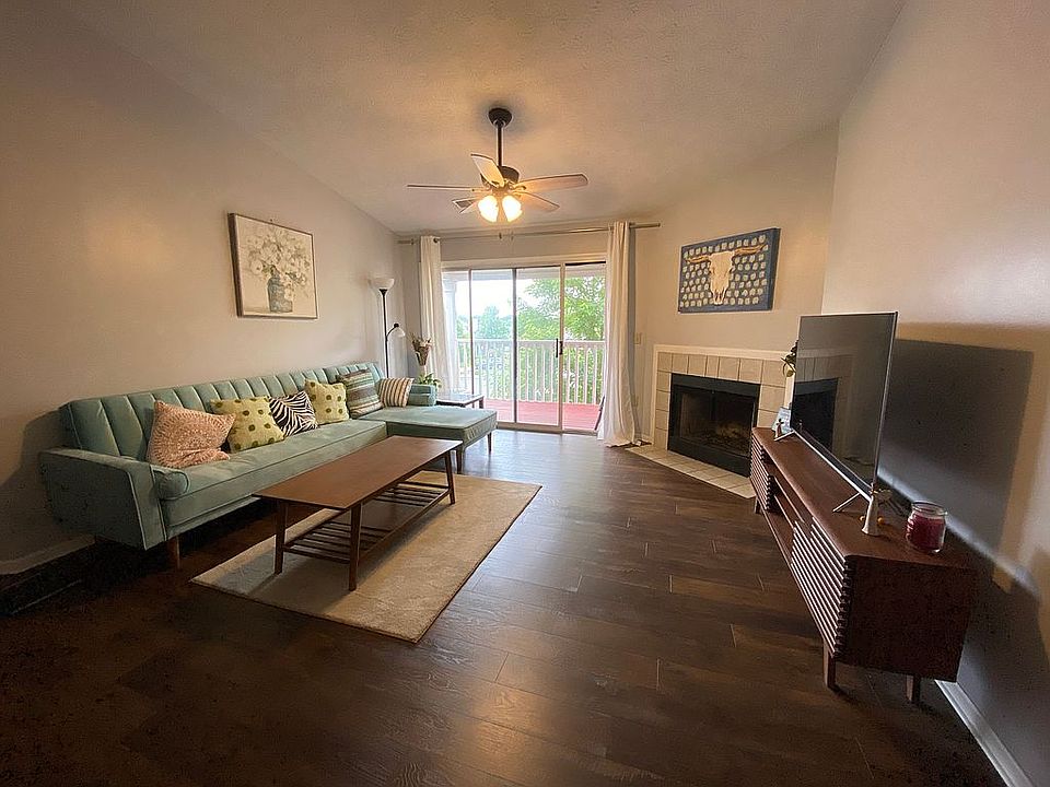 1st image of 6641 Hedington Sq APT 7