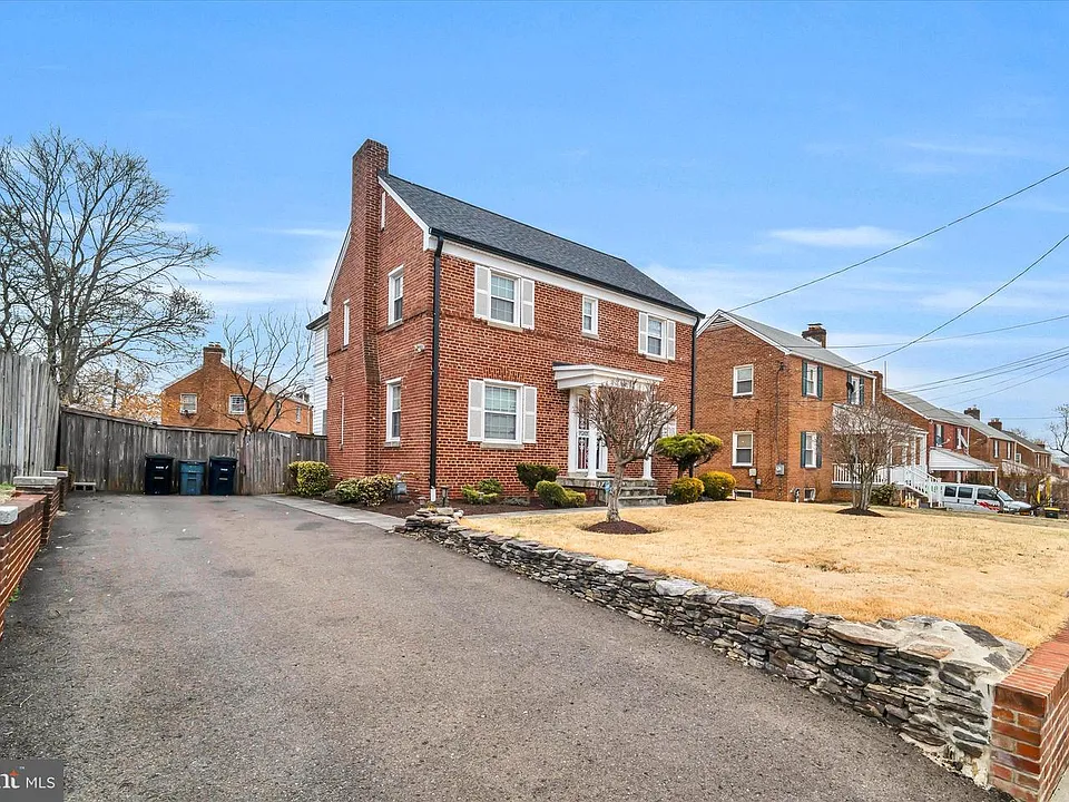 1002 Chillum Rd