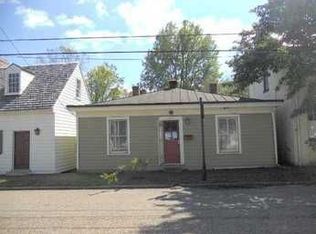 520 Grove Ave, Petersburg, VA 23803