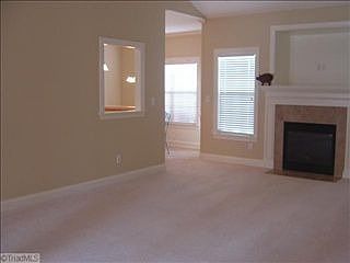 4th image of 1180 Hudgins Hill Ct