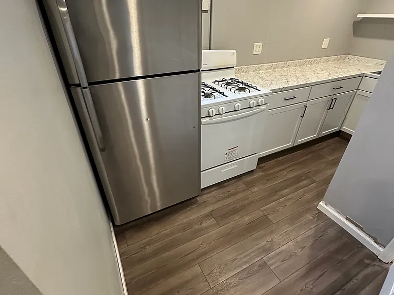 1314 N Main St #1A — Photo 8