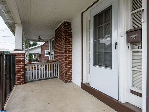 3rd image of 269 Highland Ave