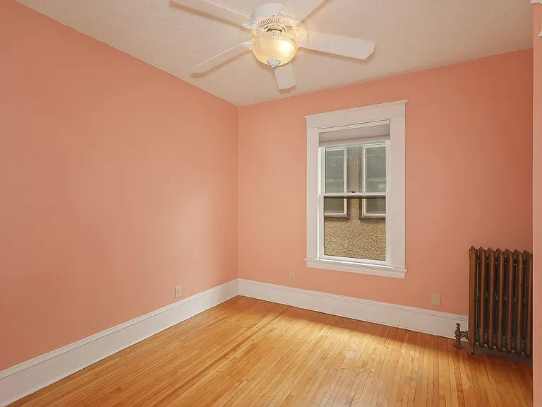 2535 Aldrich Avenue South - 1 — Photo 11