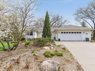4860 Woodridge Ct, Minnetonka, MN, 55345