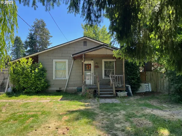 14150 Holcomb Blvd, Oregon City, OR 97045