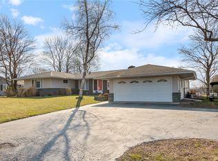 617 Marbletown Rd, Newark, NY 14513