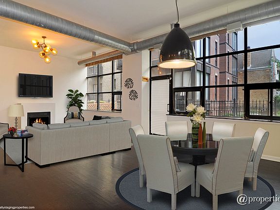 Living Room / Dining Room