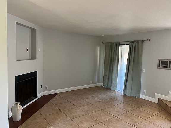Living room/patio