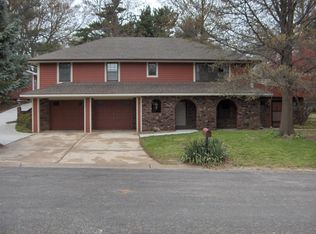 10614 Anderson Ct, Sugar Creek, MO 64054