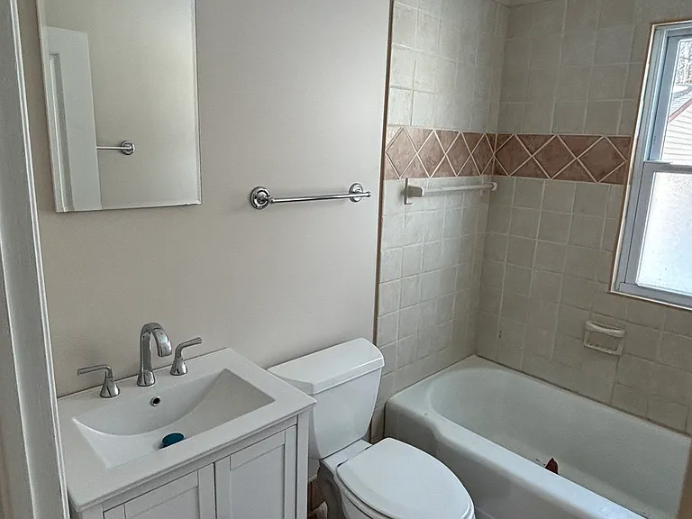 1831 Bowers Ave — Photo 5