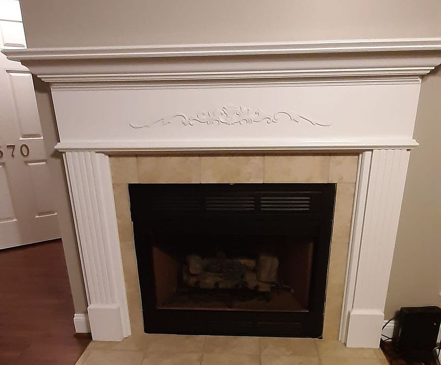 1st image of 670 Amberdale Cir W