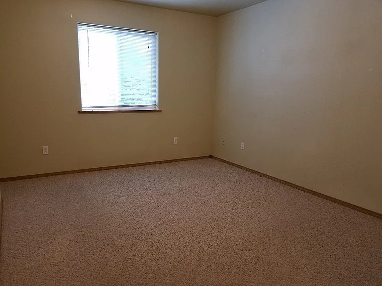 105 Ben Williams Ln — Photo 9