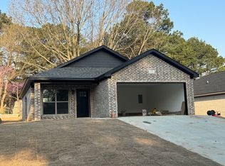 2406 Rector Rd, Paragould, AR 72450