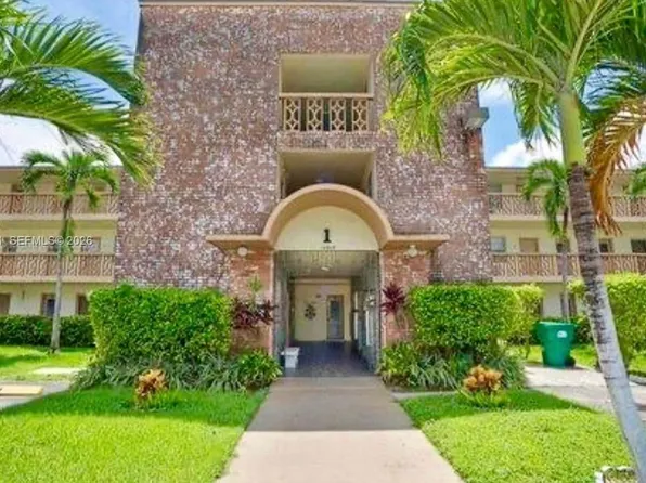 16900 NE 14th Ave APT 109, North Miami Beach, FL 33162