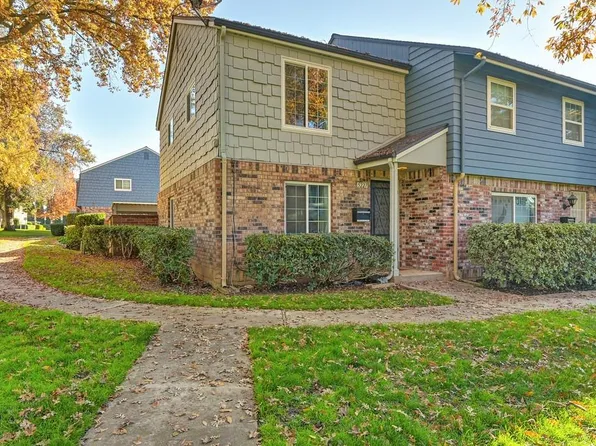 5227 Gibbons Dr, Carmichael, CA 95608