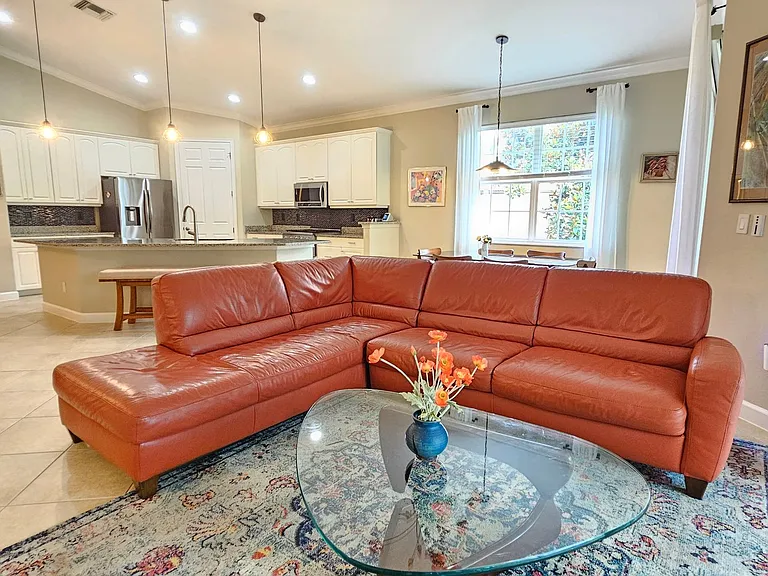 118 Bella Vista Ter #7C — Photo 40